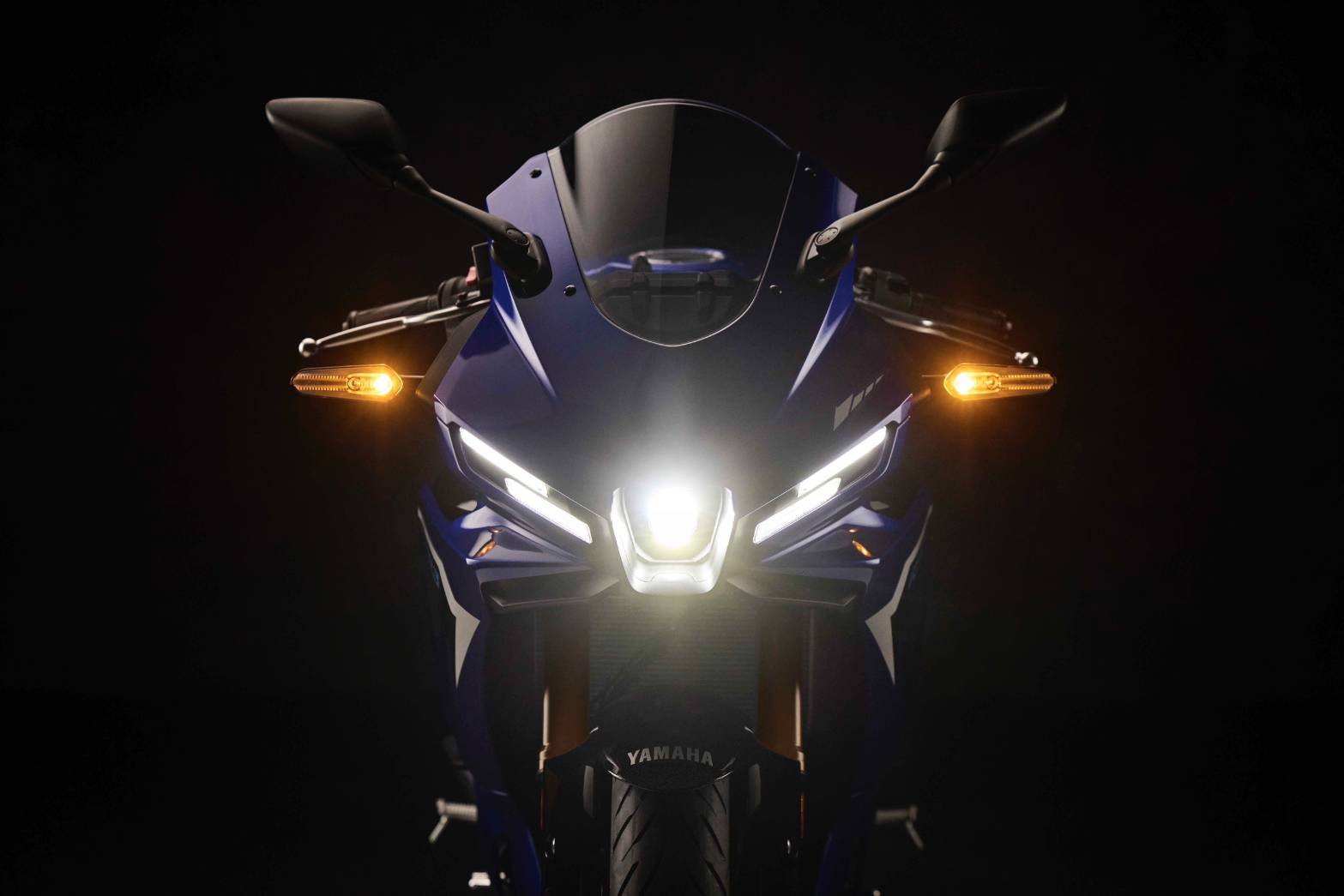 NEW YAMAHA R3 R / WORLD IS CALLING ดีไซน์ใหม่! พร้อมเชื่อมต่อด้วย แอปพลิเคชัน Y-CONNECT