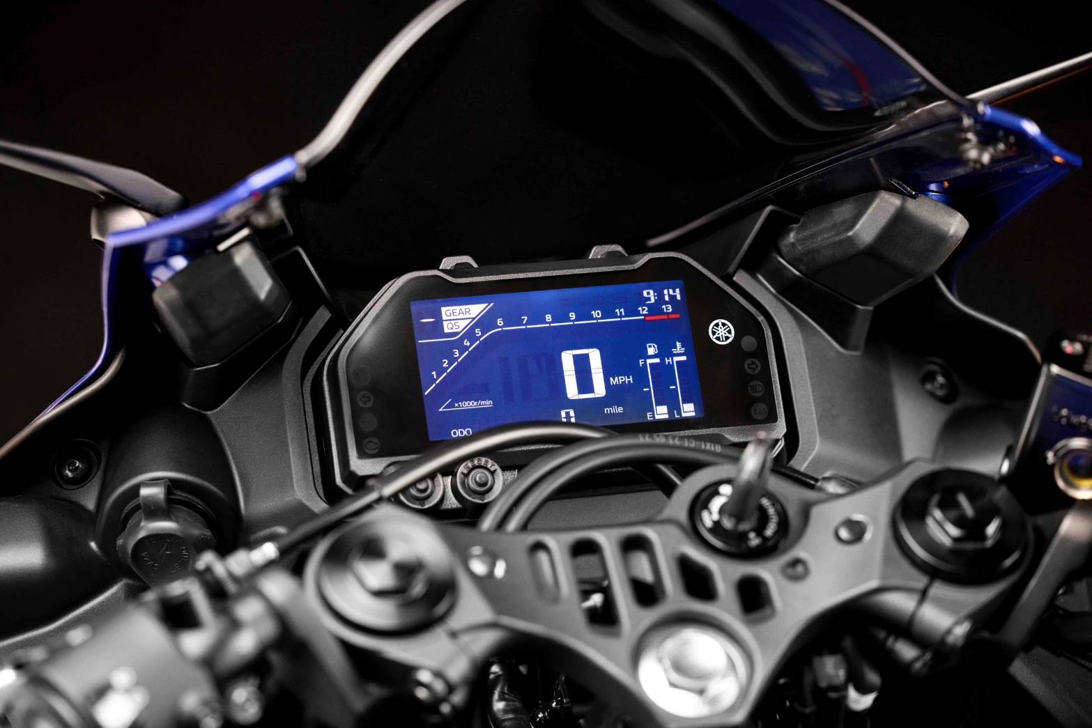 NEW YAMAHA R3 R / WORLD IS CALLING ดีไซน์ใหม่! พร้อมเชื่อมต่อด้วย แอปพลิเคชัน Y-CONNECT