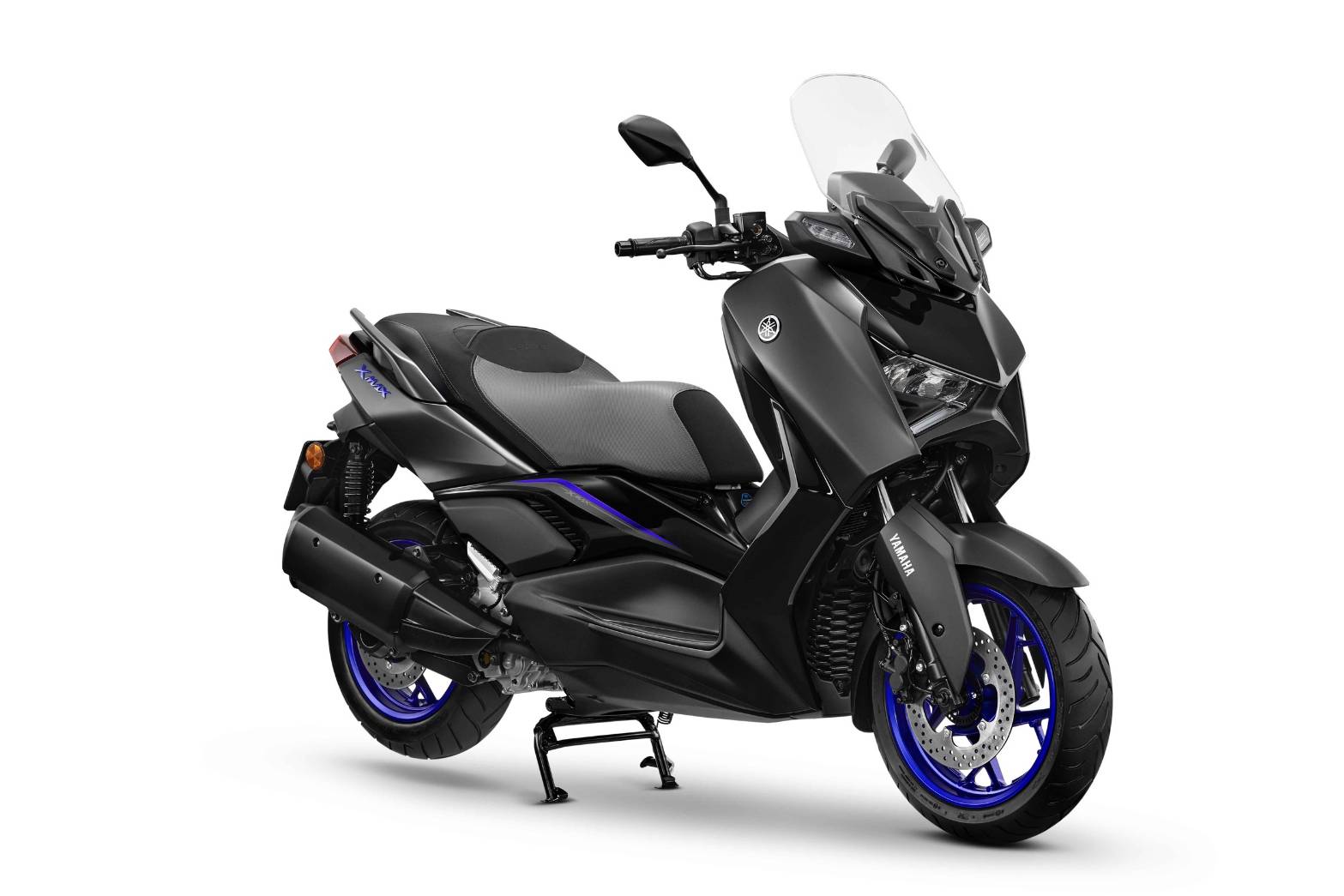 NEW XMAX CONNECTED… Follow the MAX MY PREMIUM SPORT, MY PRIDE…MY XMAX หนึ่งเดียวต้อง MAX…