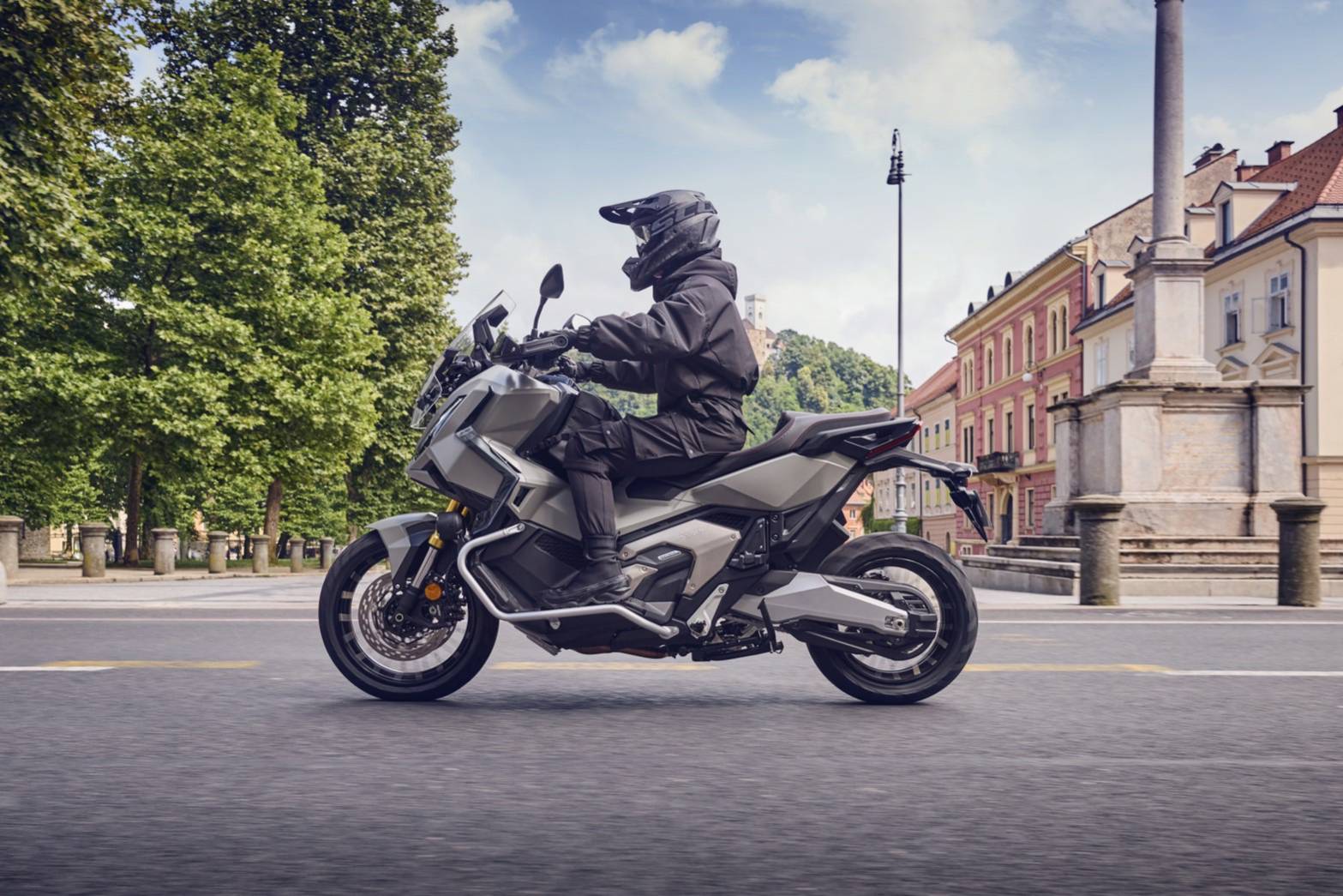 New Honda Forza 750 & New Honda X-ADV 750