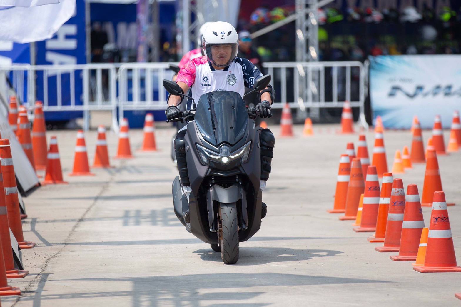 NEW YAMAHA NMAX และ ALL NEW YAMAHA NMAX TECH MAX