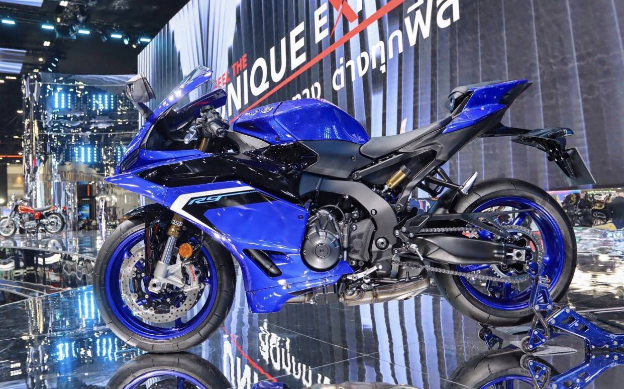 Yamaha YZF-R9 สุดยอดซูเปอร์สปอร์ตตระกูล R-Series