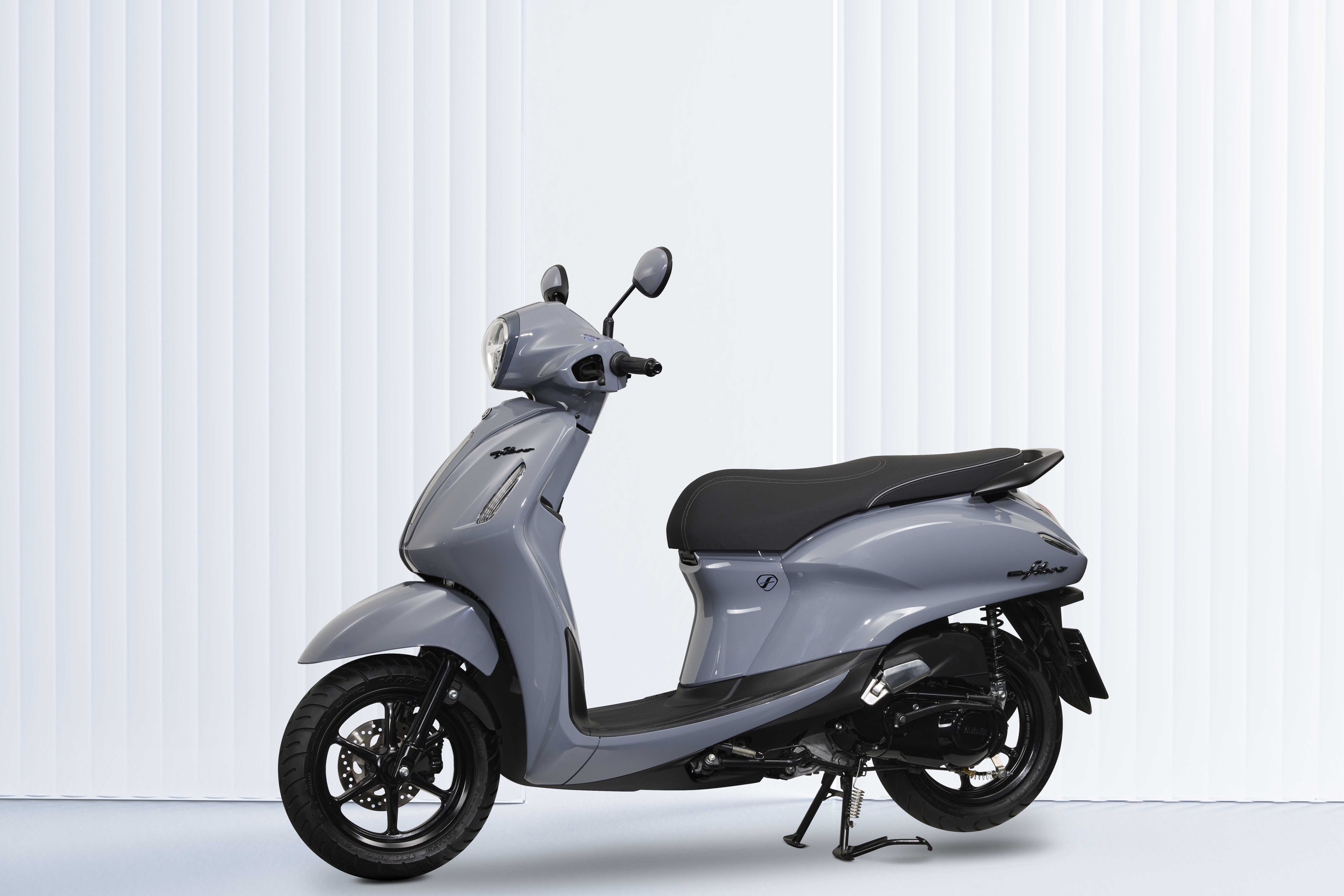 ยามาฮ่าเติมเฉดใหม่แห่งความคลาสให้ YAMAHA GRAND FILANO HYBRID